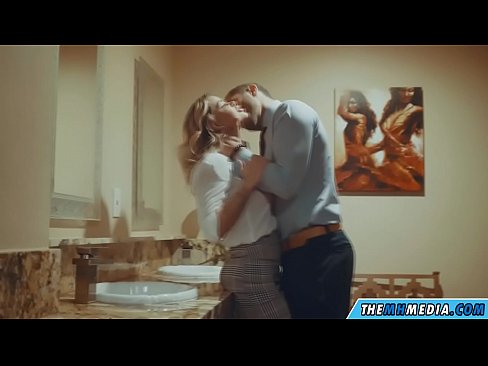 ❤️ Wanneer een rondborstige blondine je verleidt in een openbaar toilet ️ Fuck video at nl.pornma-com.ru ☑